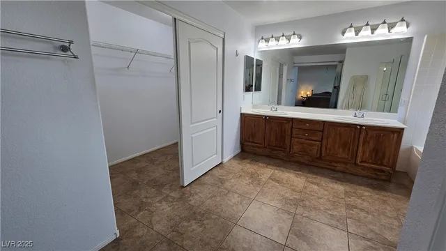 $3,600 | 6140 Peggotty Avenue, Las Vegas, NV 89130