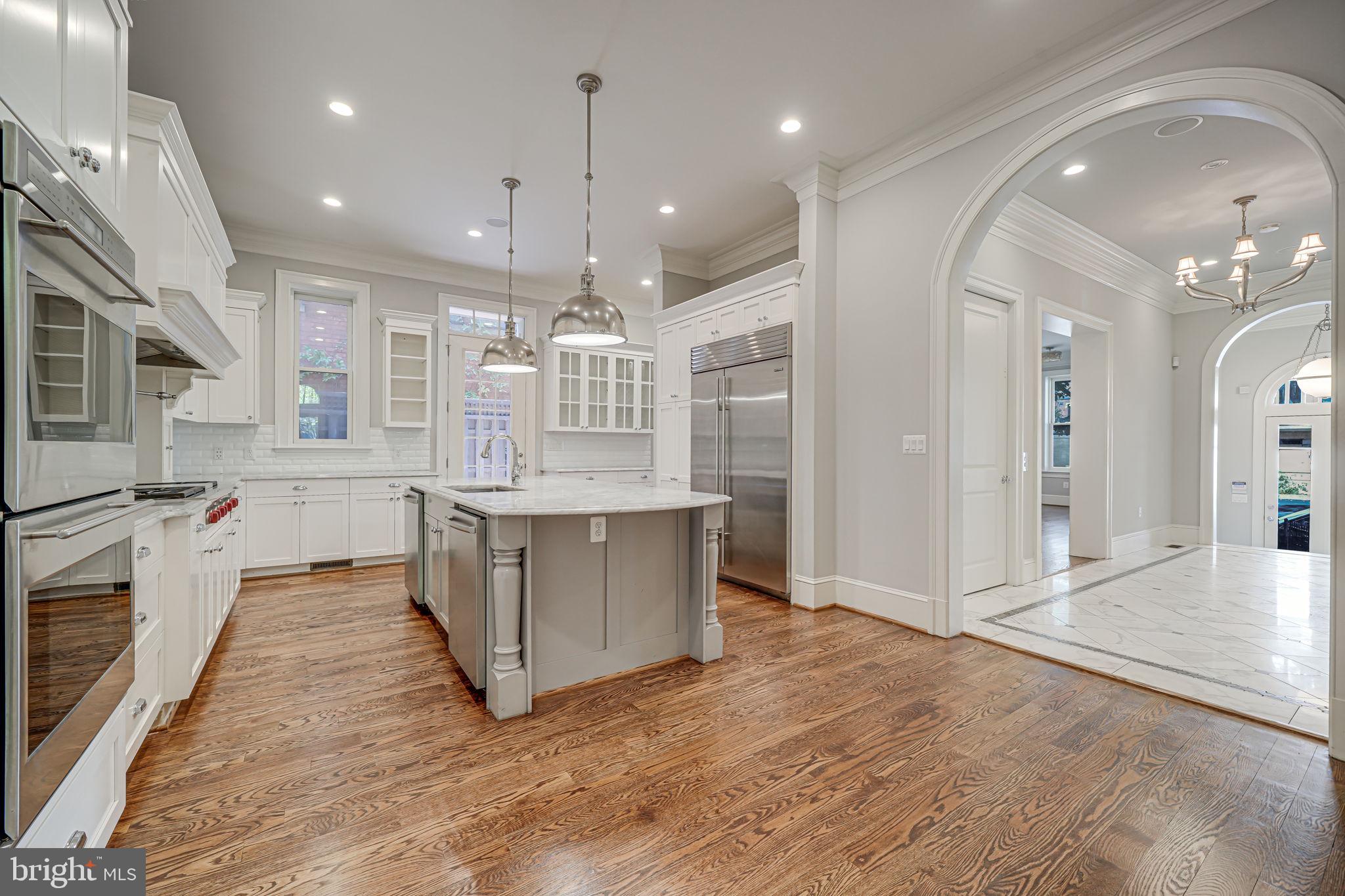 2200 R Street Northwest Washington, DC 20008 - Photo 3 of 19