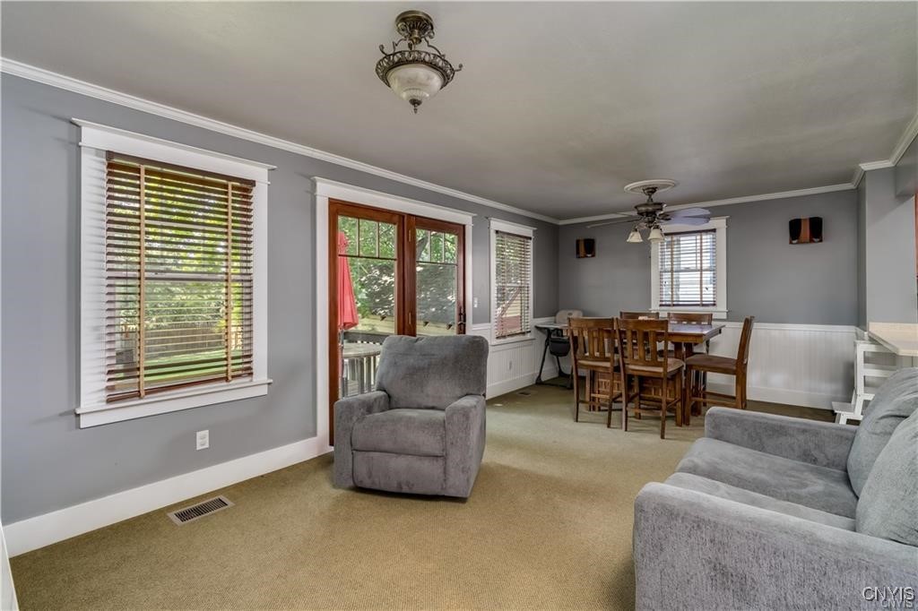 155 Chestnut Street Watertown, NY 13601 - Photo 17 of 42