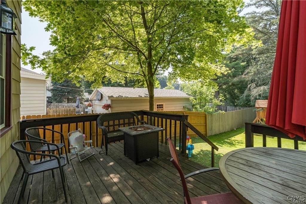 155 Chestnut Street Watertown, NY 13601 - Photo 3 of 42