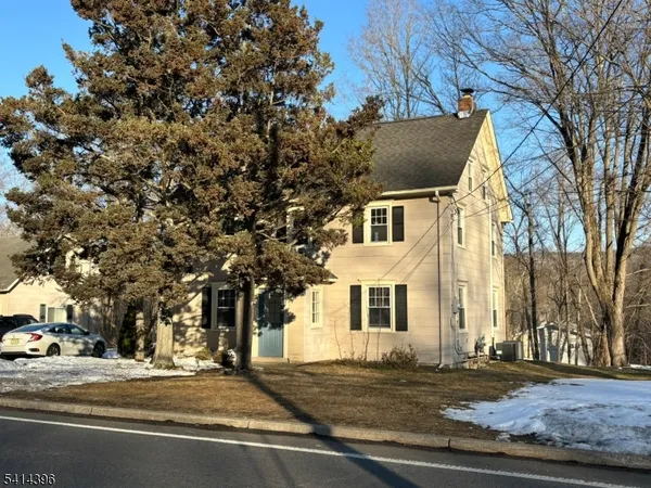 $2,850 | 86 Ringwood Avenue, Ringwood, NJ 07456