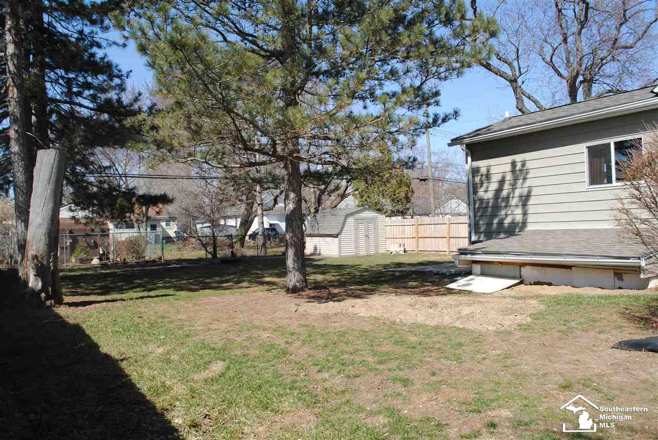 774 Rambow Drive Monroe, MI 48161 - Photo 23 of 28 50036785-22.JPG
