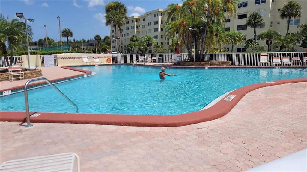 4750 Cove Circle, Unit 706 St. Petersburg, FL 33708 - Photo 27 of 31