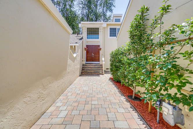 6088 Bollinger Road San Jose, CA 95129 - Photo 3 of 37 Gallery Image 3