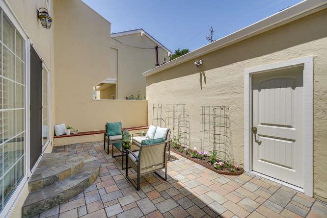 6088 Bollinger Road San Jose, CA 95129 - Photo 6 of 37 Gallery Image 6
