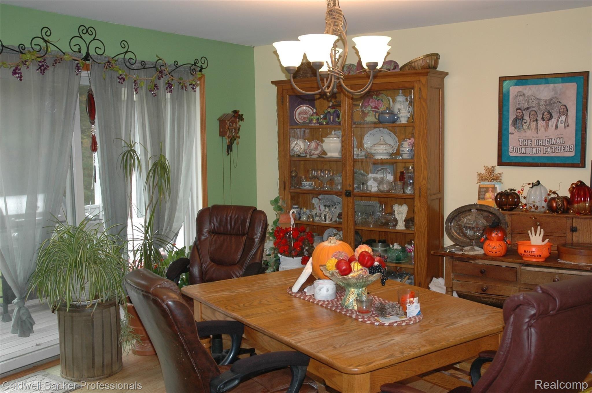 3661 North Lapeer Road Lapeer, MI 48446 - Photo 13 of 28 013.JPG