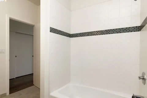 $595,000 | 1565 32nd Street, Unit 4, Oakland, CA 94608