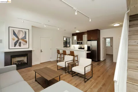 $595,000 | 1565 32nd Street, Unit 4, Oakland, CA 94608