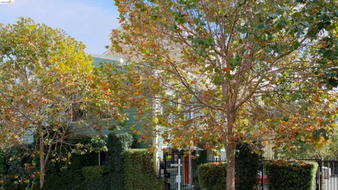 $595,000 | 1565 32nd Street, Unit 4, Oakland, CA 94608