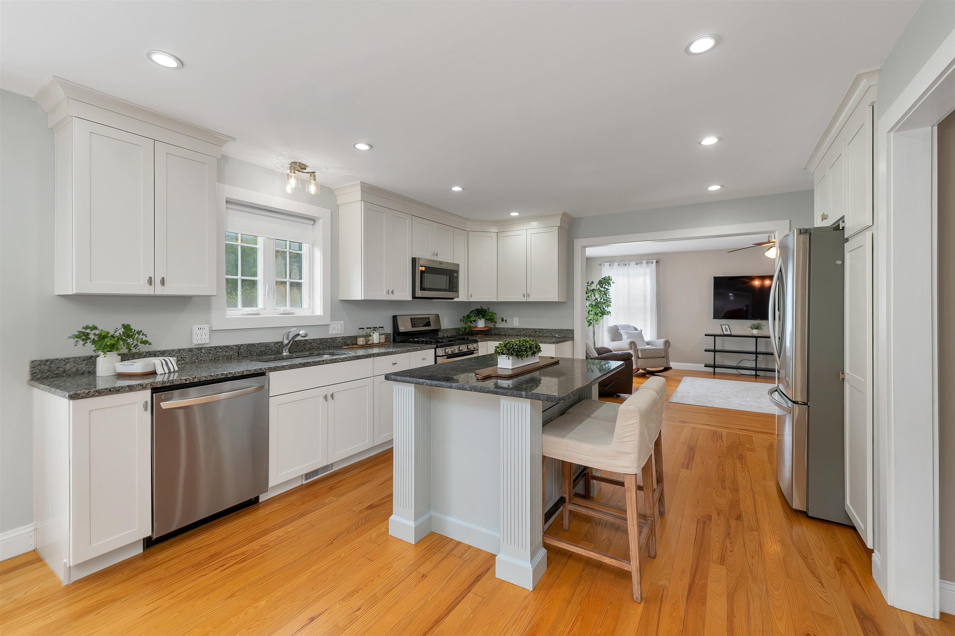 22 Stratham Heights Road Stratham, NH 03885 - Photo 13 of 43