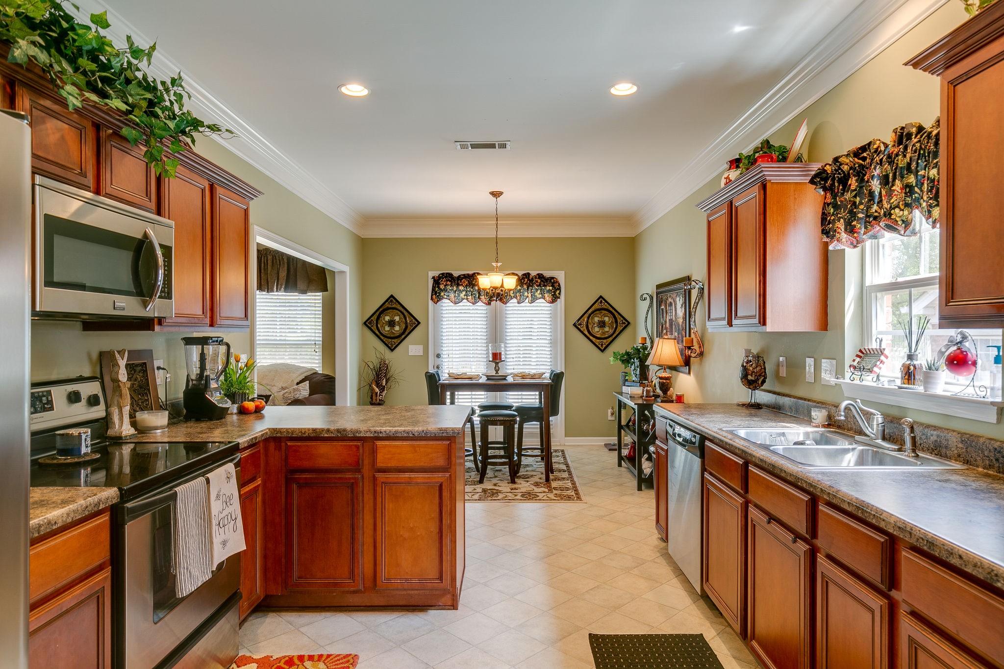 2024 Fiona Way Spring Hill, TN 37174 - Photo 10 of 29 Gallery Image 10