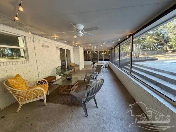 $629,900 | 3066 Rosa Del Villa Drive, Gulf Breeze, FL 32563