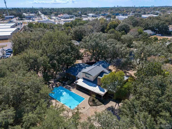 $629,900 | 3066 Rosa Del Villa Drive, Gulf Breeze, FL 32563