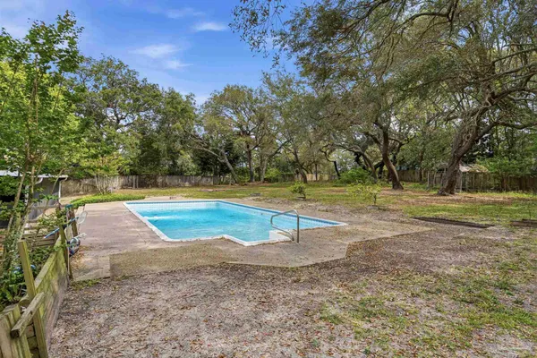 $619,900 | 3066 Rosa Del Villa Drive, Gulf Breeze, FL 32563