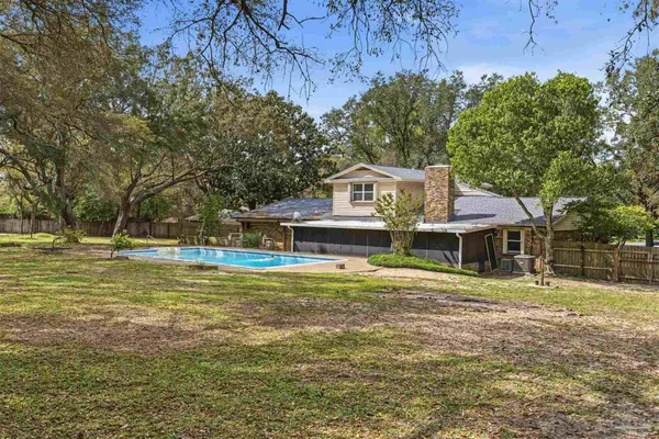 $619,900 | 3066 Rosa Del Villa Drive, Gulf Breeze, FL 32563