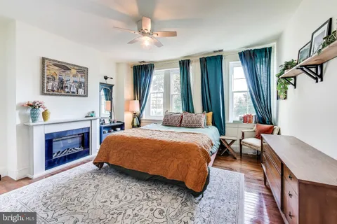 $1,125,000 | 1236 D Street Southeast, Washington, DC 20003