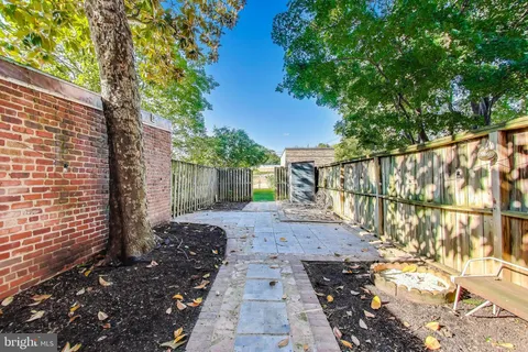 $1,125,000 | 1236 D Street Southeast, Washington, DC 20003