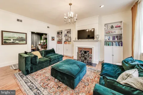 $1,125,000 | 1236 D Street Southeast, Washington, DC 20003