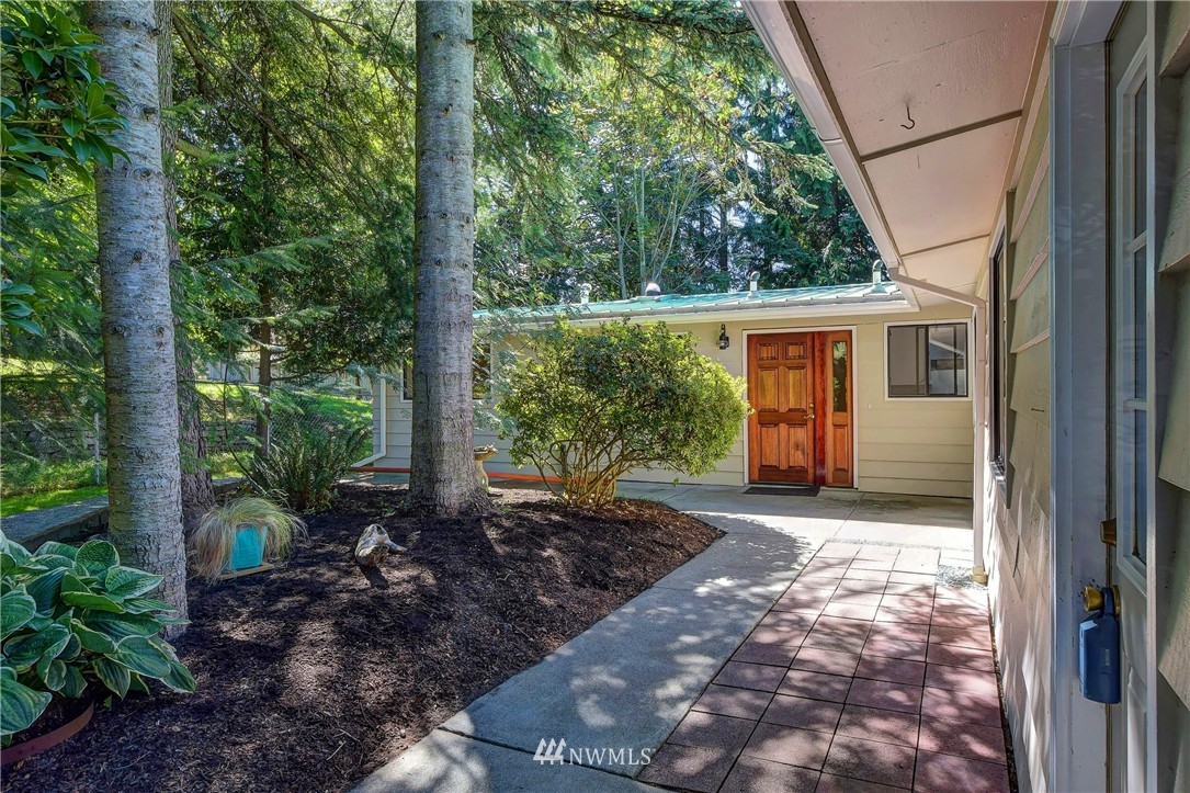 6523 Southeast 3rd Place Renton, WA 98059 - Photo 1 of 25