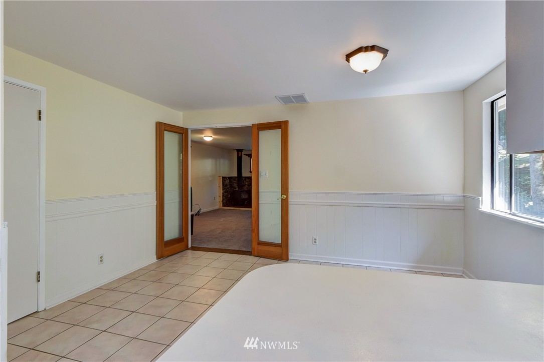 6523 Southeast 3rd Place Renton, WA 98059 - Photo 12 of 25
