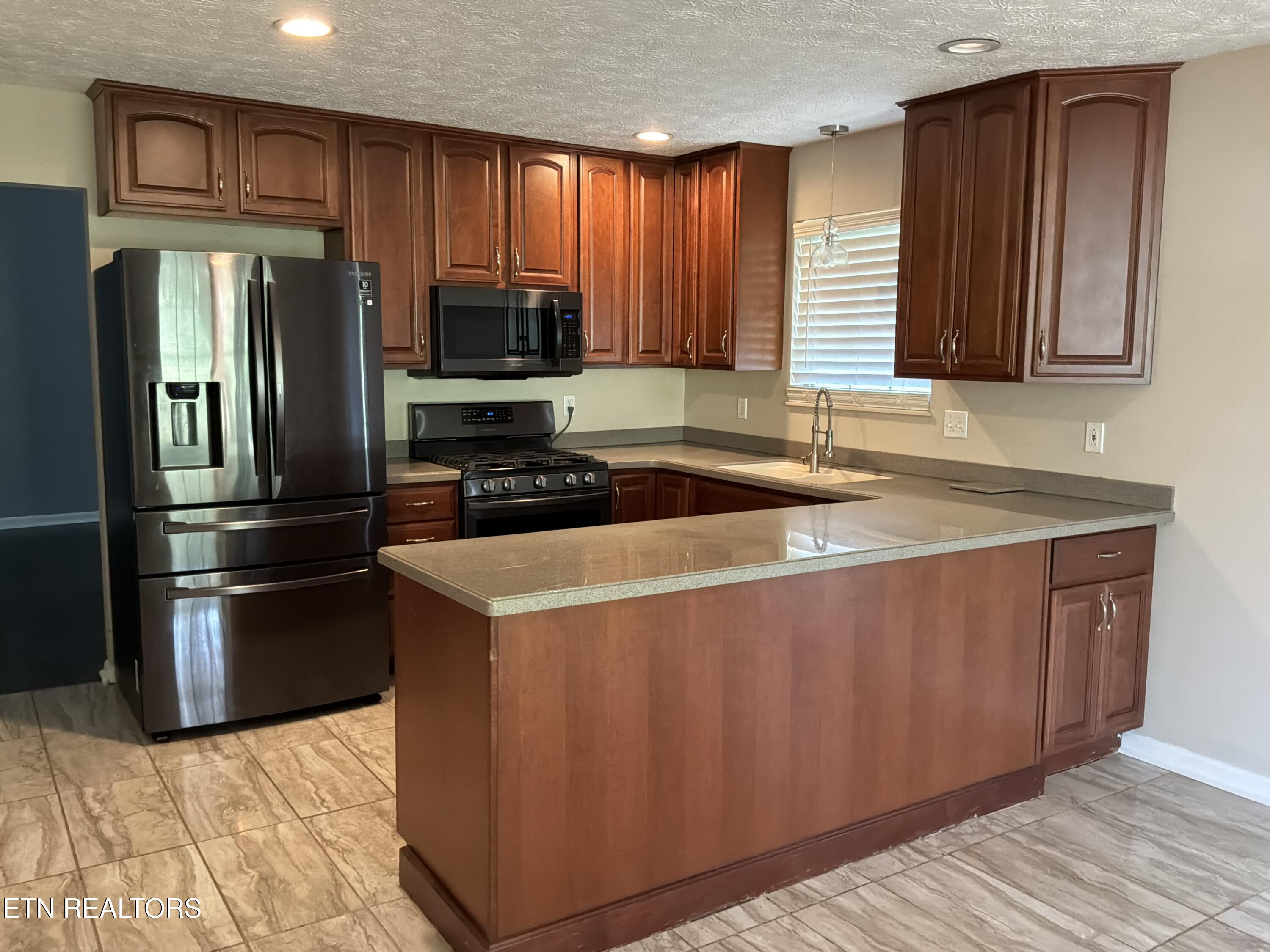 819 Sailview Road Knoxville, TN 37934 - Photo 13 of 22 IMG_0071