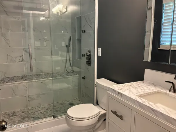 $424,900 | 819 Sailview Road, Knoxville, TN 37934