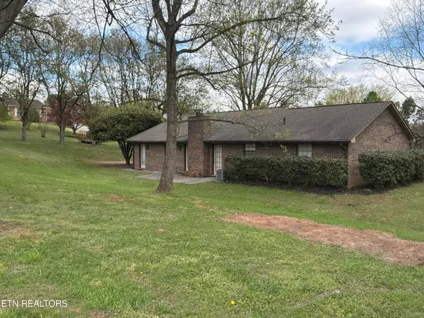 $424,900 | 819 Sailview Road, Knoxville, TN 37934