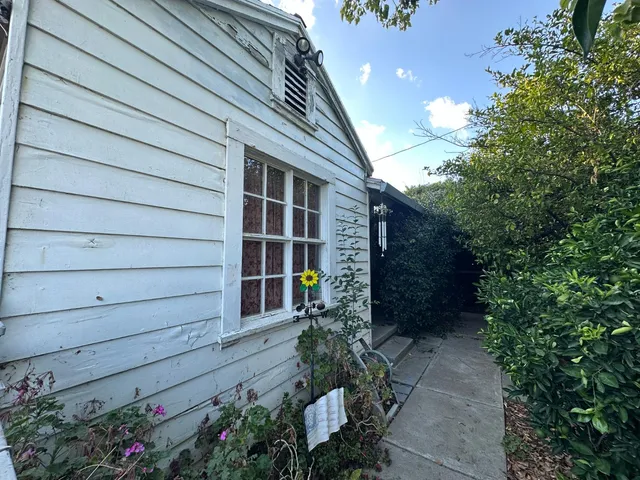 $229,000 | 833 South Sinclair Avenue, Stockton, CA 95215