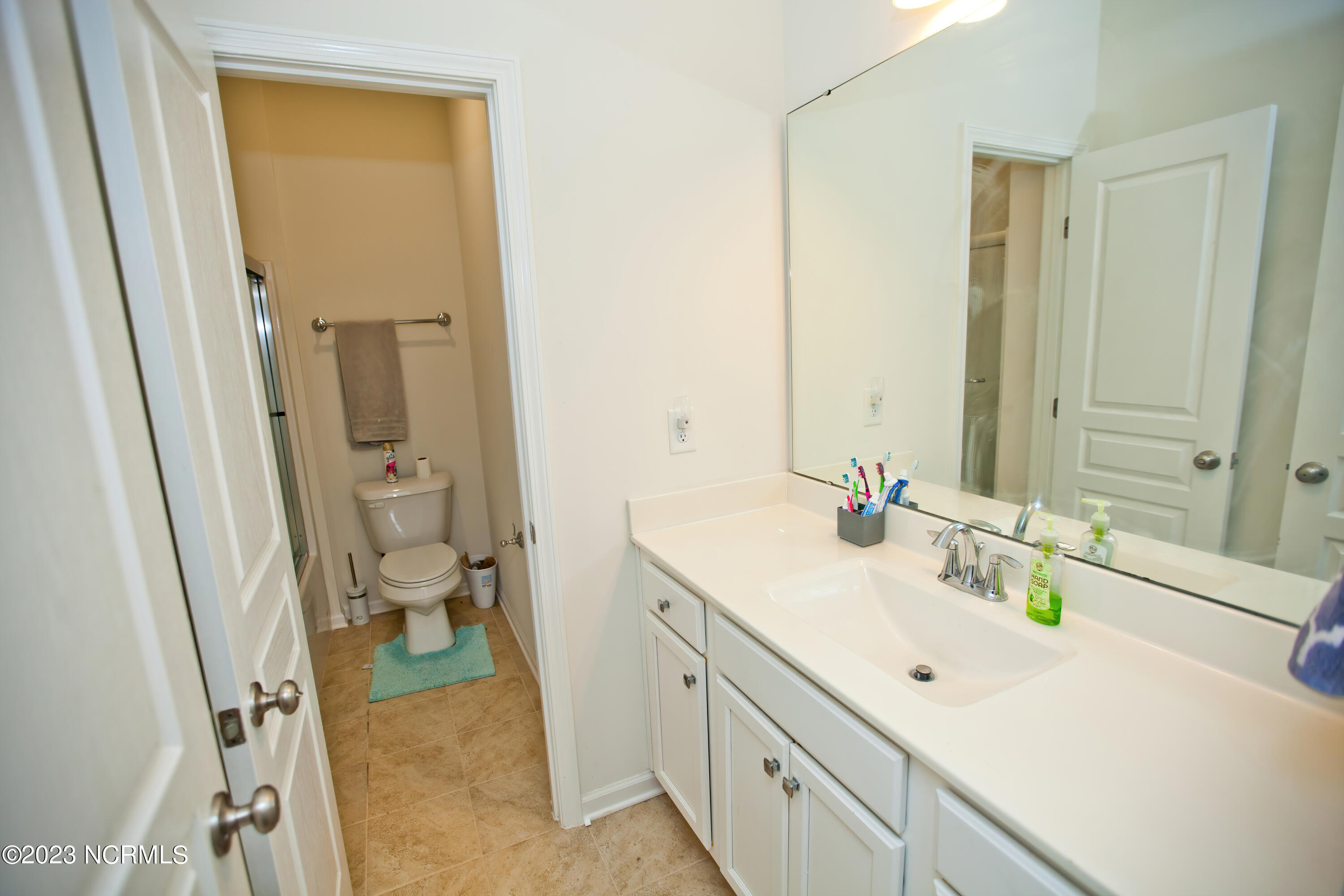 206 Zante Currant Road Durham, NC 27703 - Photo 37 of 43 206ZanteCurrantRd-Durhum-HashamMalikPhot