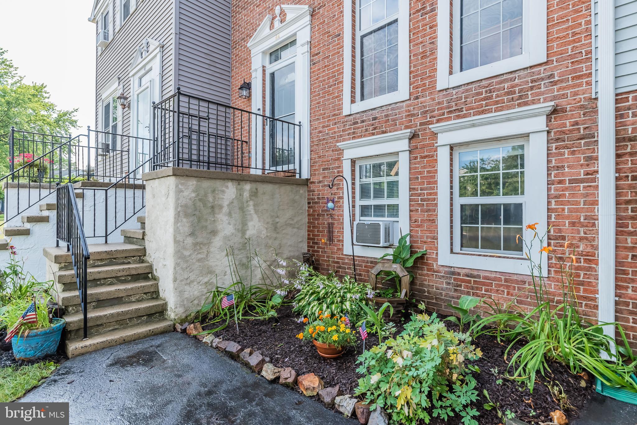 44 Brookfield Road Lititz, PA 17543 - Photo 3 of 26