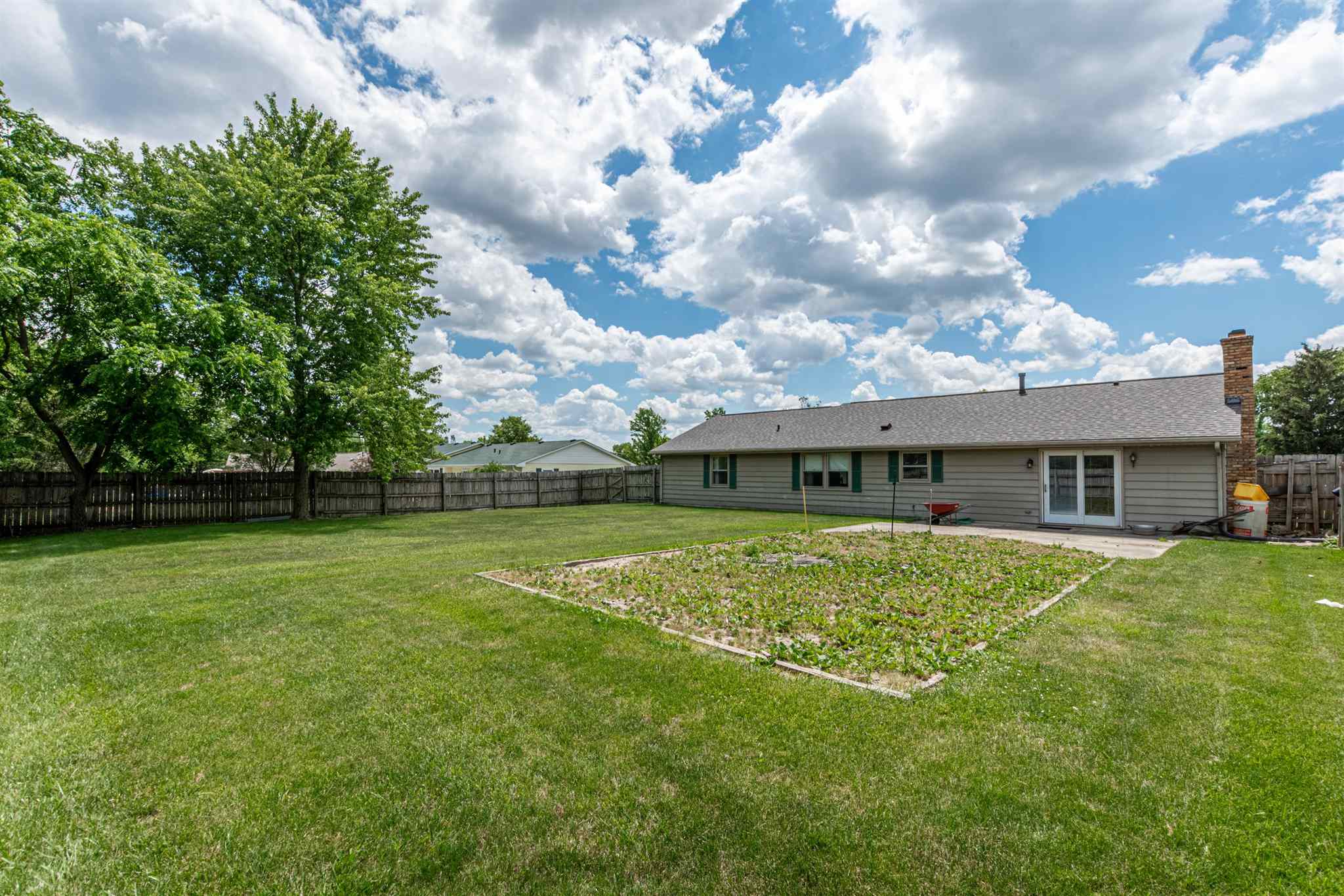 9634 Reindeer Road Fort Wayne, IN 46804 - Photo 3 of 27