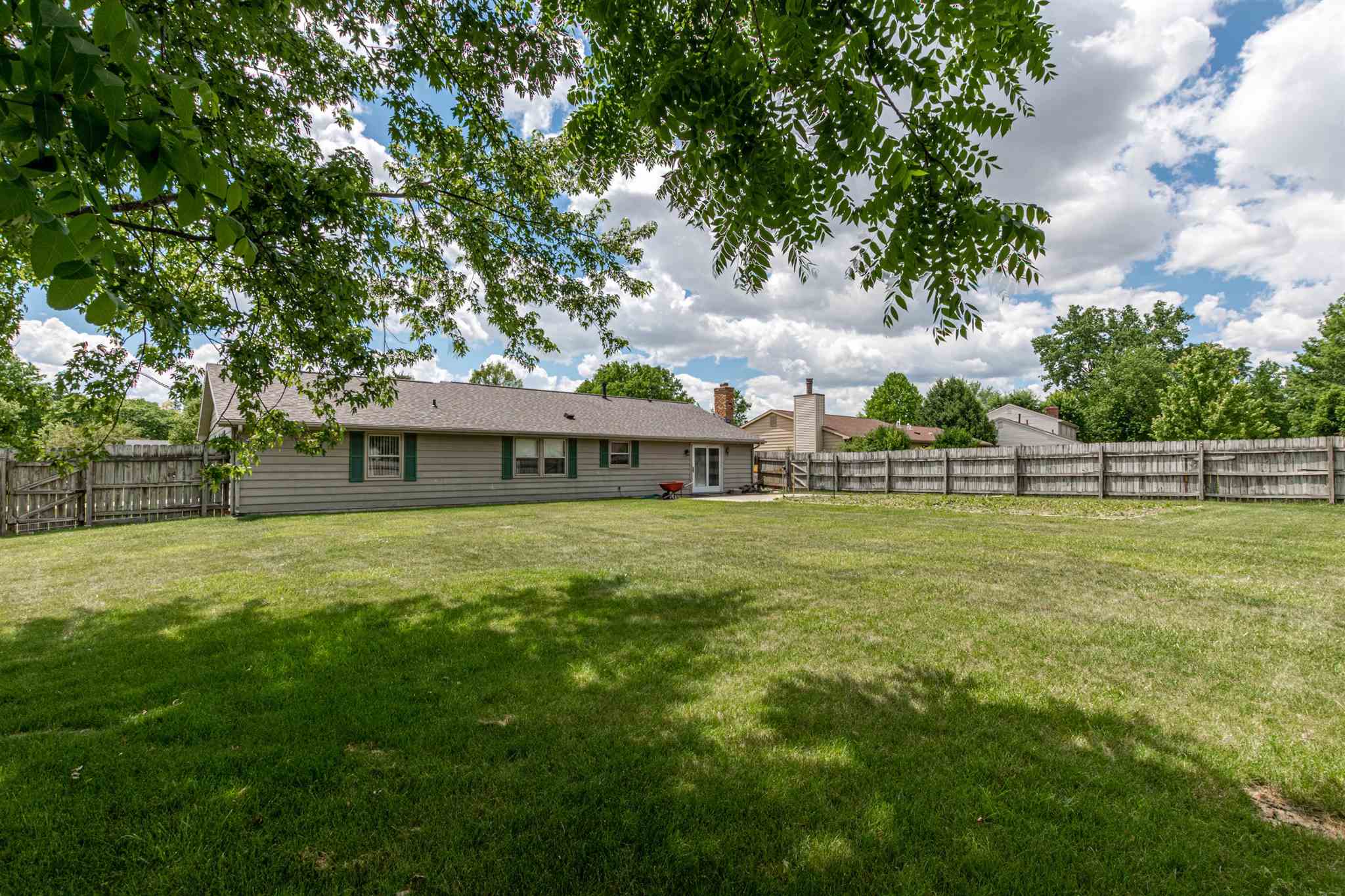 9634 Reindeer Road Fort Wayne, IN 46804 - Photo 4 of 27