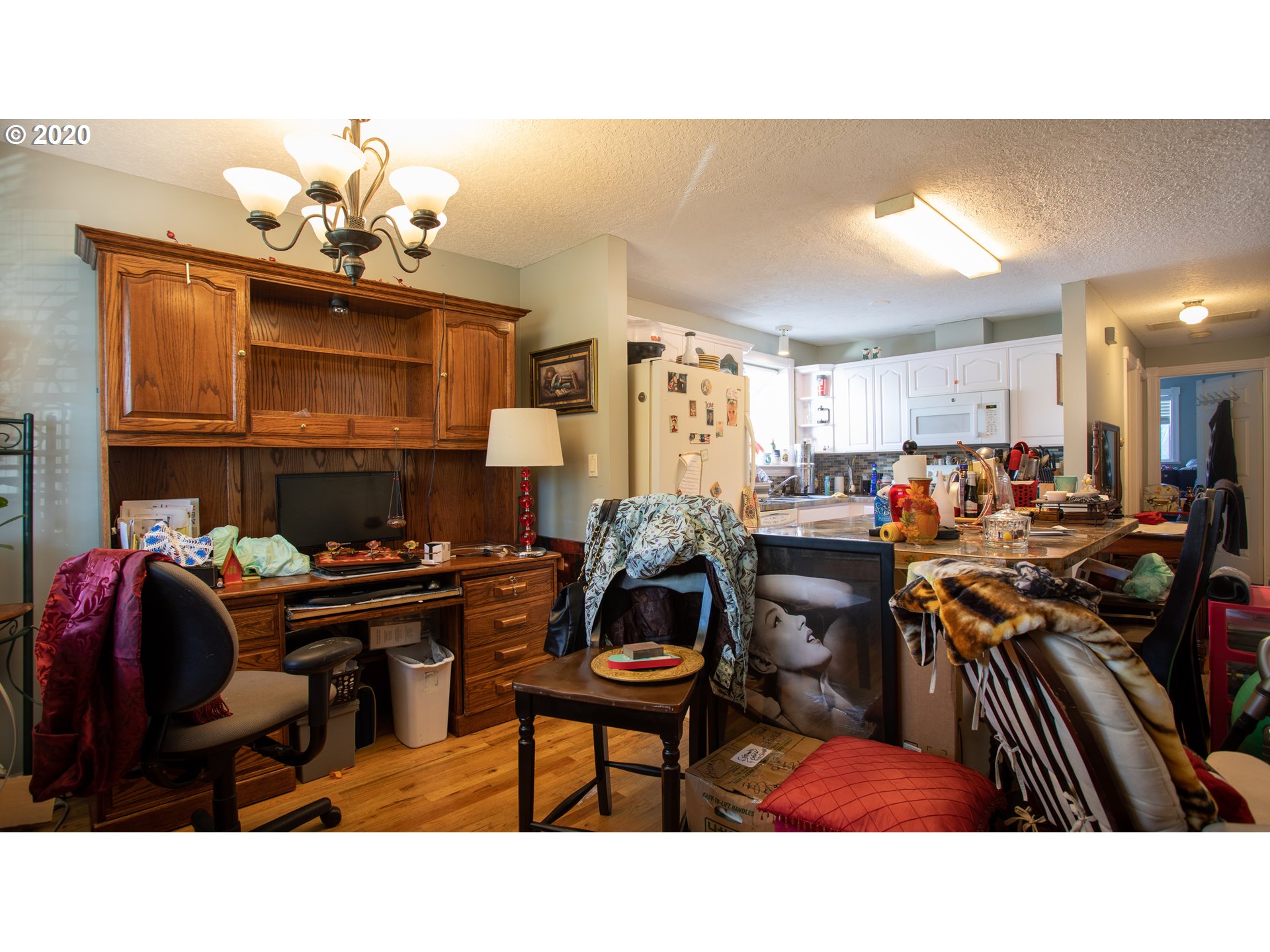 1630 Thompson Road Woodburn, OR 97071 - Photo 4 of 14 Gallery Image 4