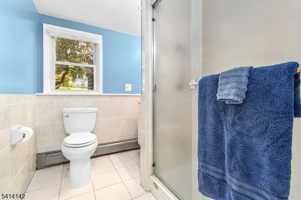 $695,000 | 29 Leffler Hill Road, Flemington, NJ 08822
