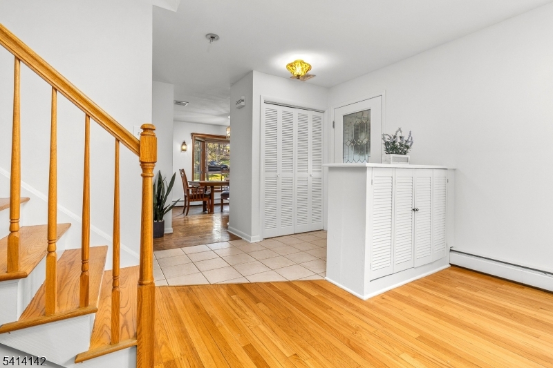 29 Leffler Hill Road Flemington, NJ 08822 - Photo 2 of 26