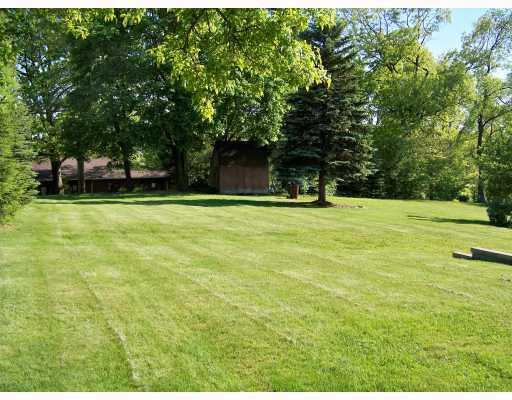 951 Lyn Road Sarver, PA 16055 - Photo 4 of 12 Exterior Front.
