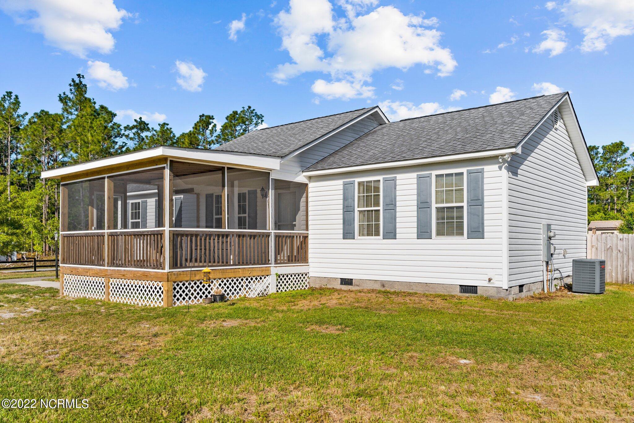 1901 Reidsville Road Southport, NC 28461 - Photo 5 of 33 5-web-or-mls-CHK08926