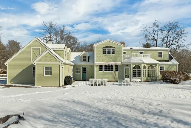 $825,000 | 36 Prescott Heights Road, Hooksett, NH 03106