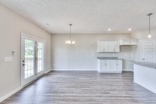 $341,900 | 2846 Old Alto Highway, Decherd, TN 37324