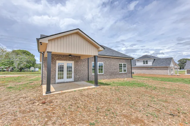 $341,900 | 2846 Old Alto Highway, Decherd, TN 37324