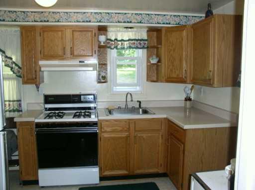 108 Leon Road Green Tree, PA 15220 - Photo 3 of 8 Other.
