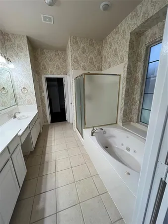 $3,995 | 1803 East Branch Hollow Drive, Carrollton, TX 75007