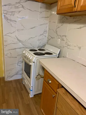 a close view of sink and tap