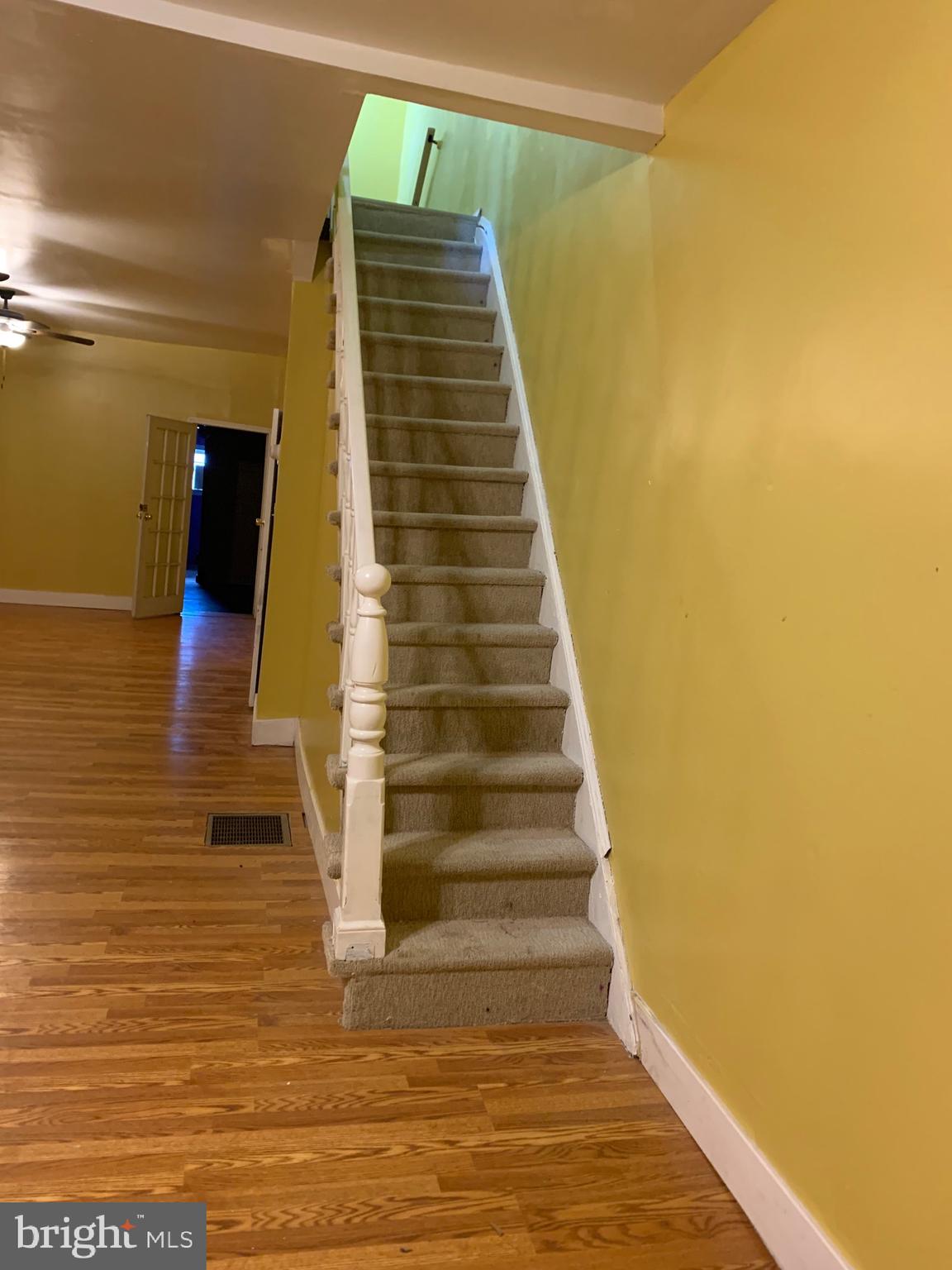 321 Highland Avenue Chester, PA 19013 - Photo 10 of 40 a view of entryway