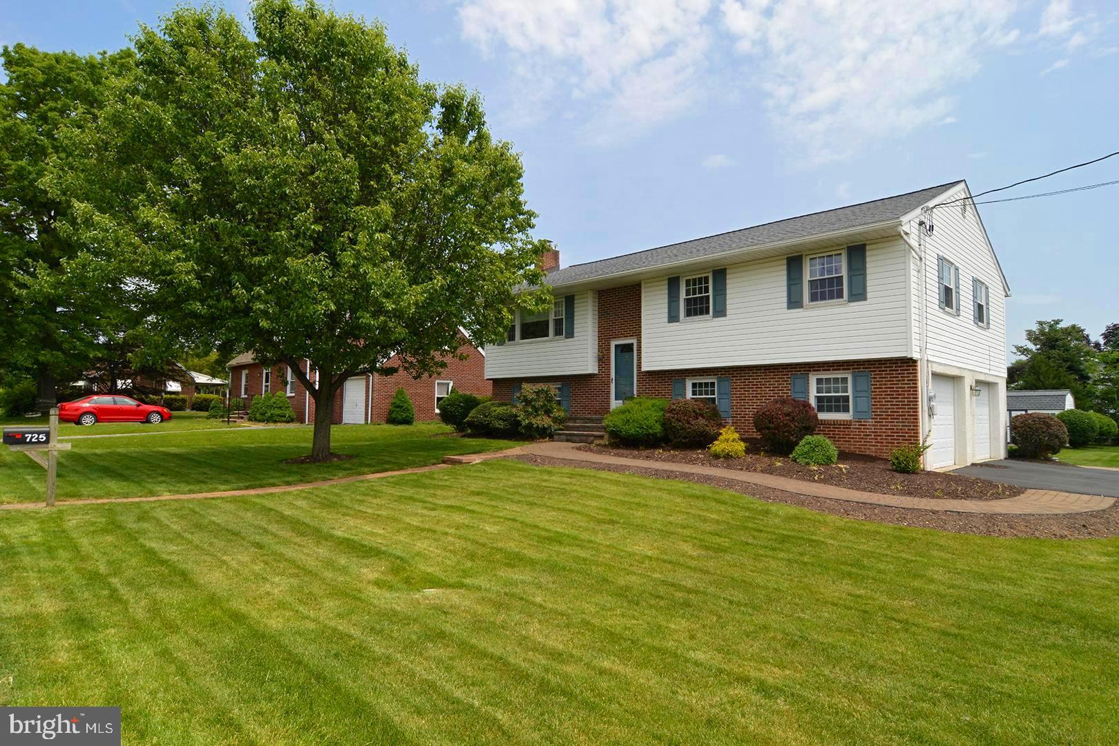 725 Lorane Road Reading, PA 19606 - Photo 1 of 36 Gallery Image 1