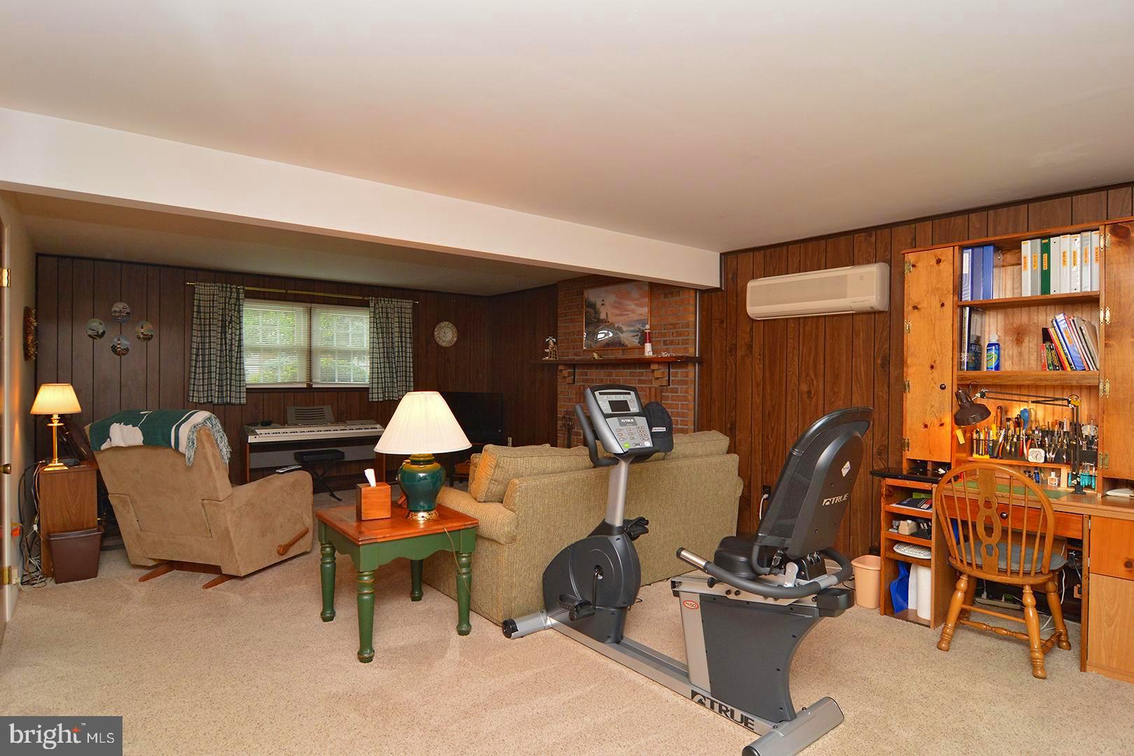 725 Lorane Road Reading, PA 19606 - Photo 17 of 36 Gallery Image 17