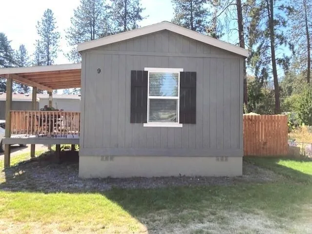 $171,000 | 5 Columbia Drive, Unit 9, Kettle Falls, WA 99141