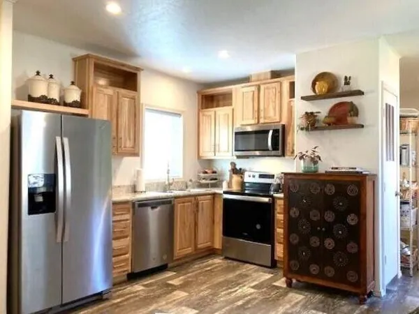 $171,000 | 5 Columbia Drive, Unit 9, Kettle Falls, WA 99141