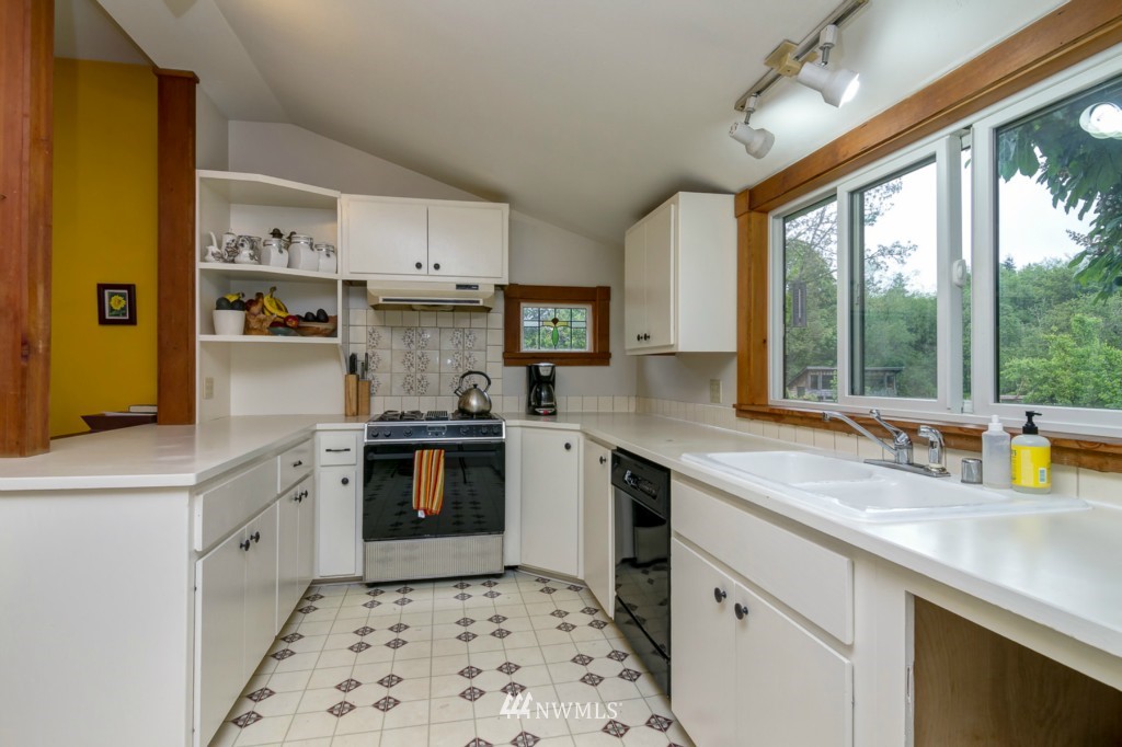 326 Meridith Lane Acme, WA 98220 - Photo 8 of 25 Gallery Image 8