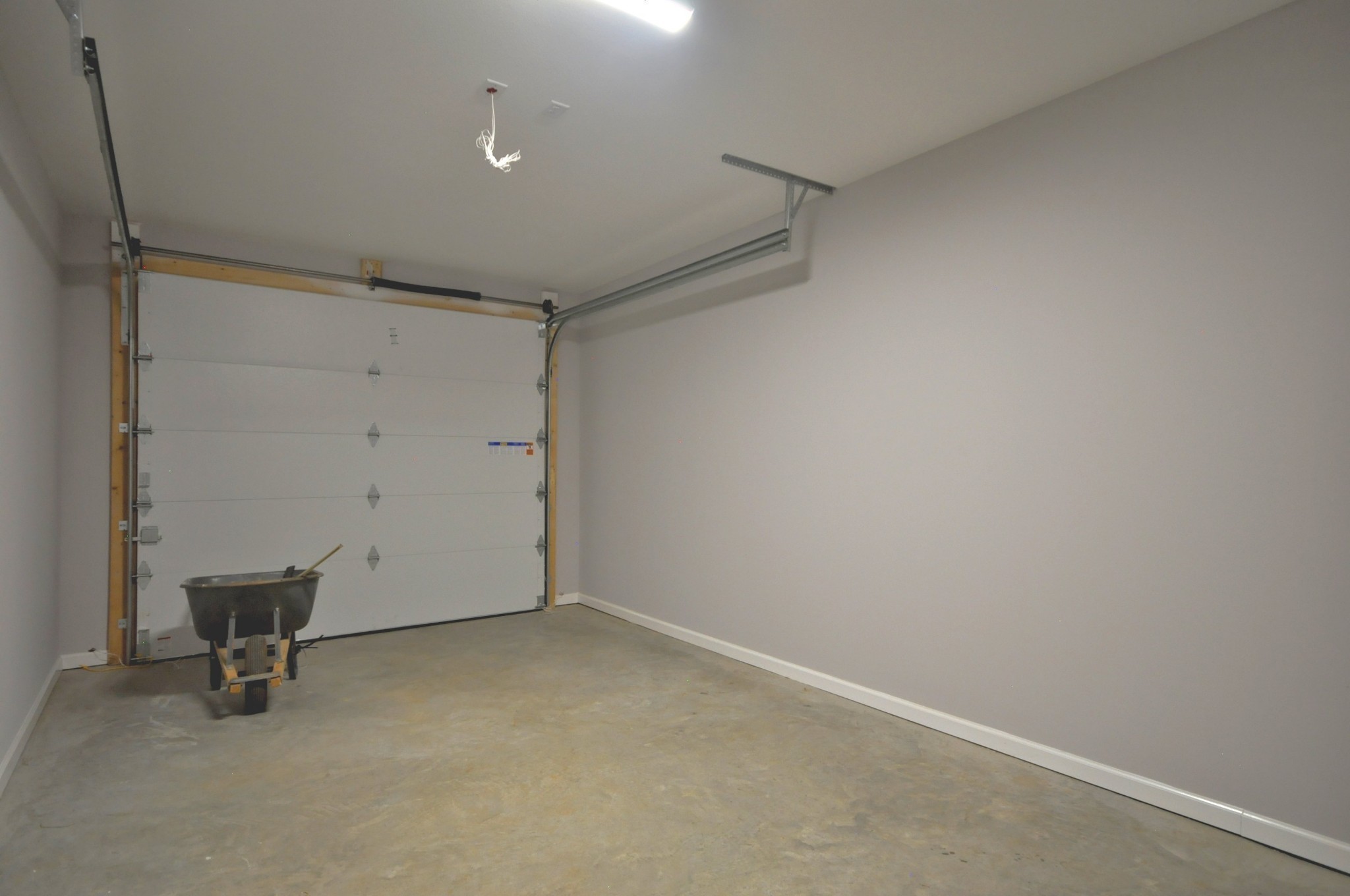 174 Bainbridge Drive, Unit A Clarksville, TN 37043 - Photo 30 of 36 a view of an empty room